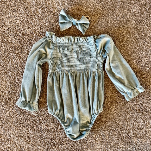 Baby Girl First Birthday Velvet Romper & Bow - Picture 3 of 4